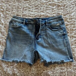 Judy Blue Light Wash Jean Shorts